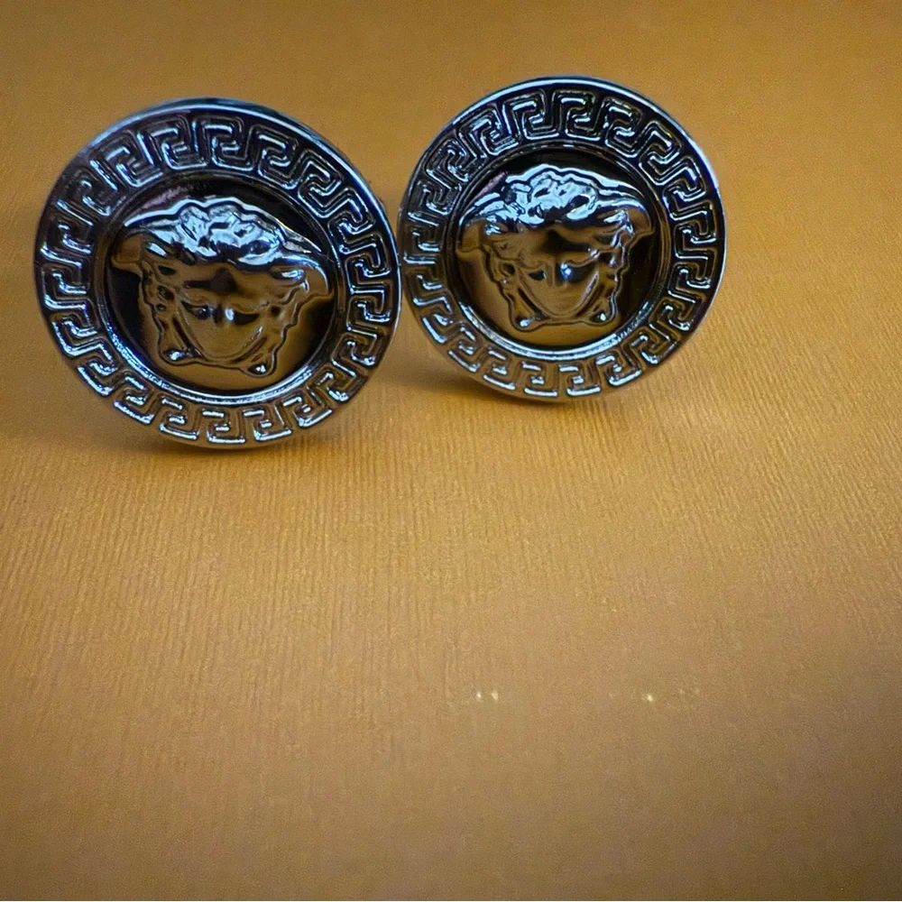 New Versace silver Medusa Round Cufflinks no box